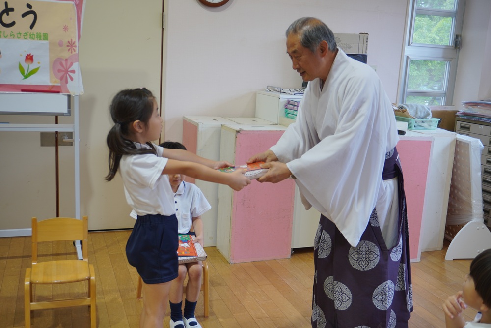 ７月・８月の誕生会を行いました